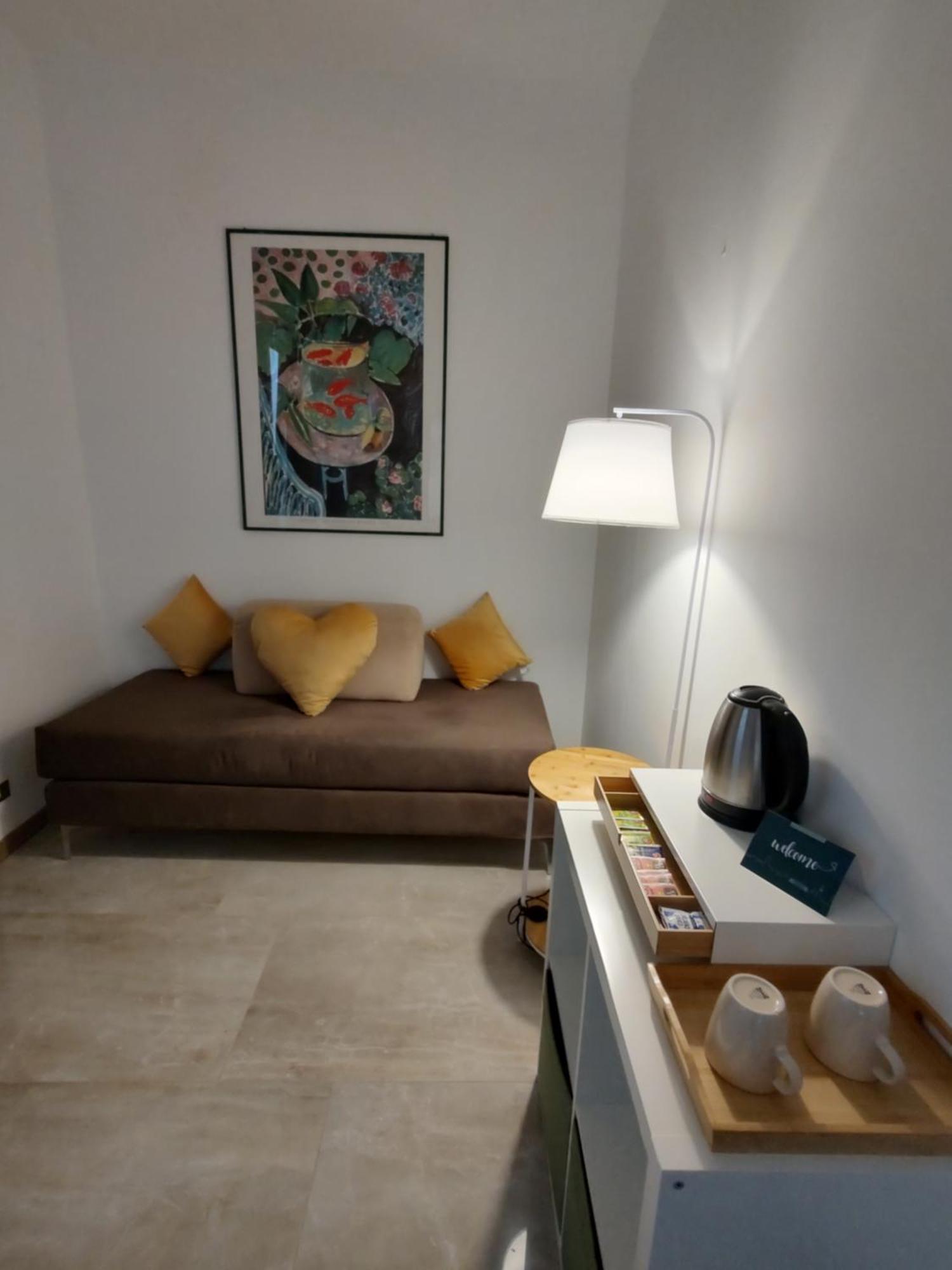 Verona Relax & Stay Rooms Экстерьер фото