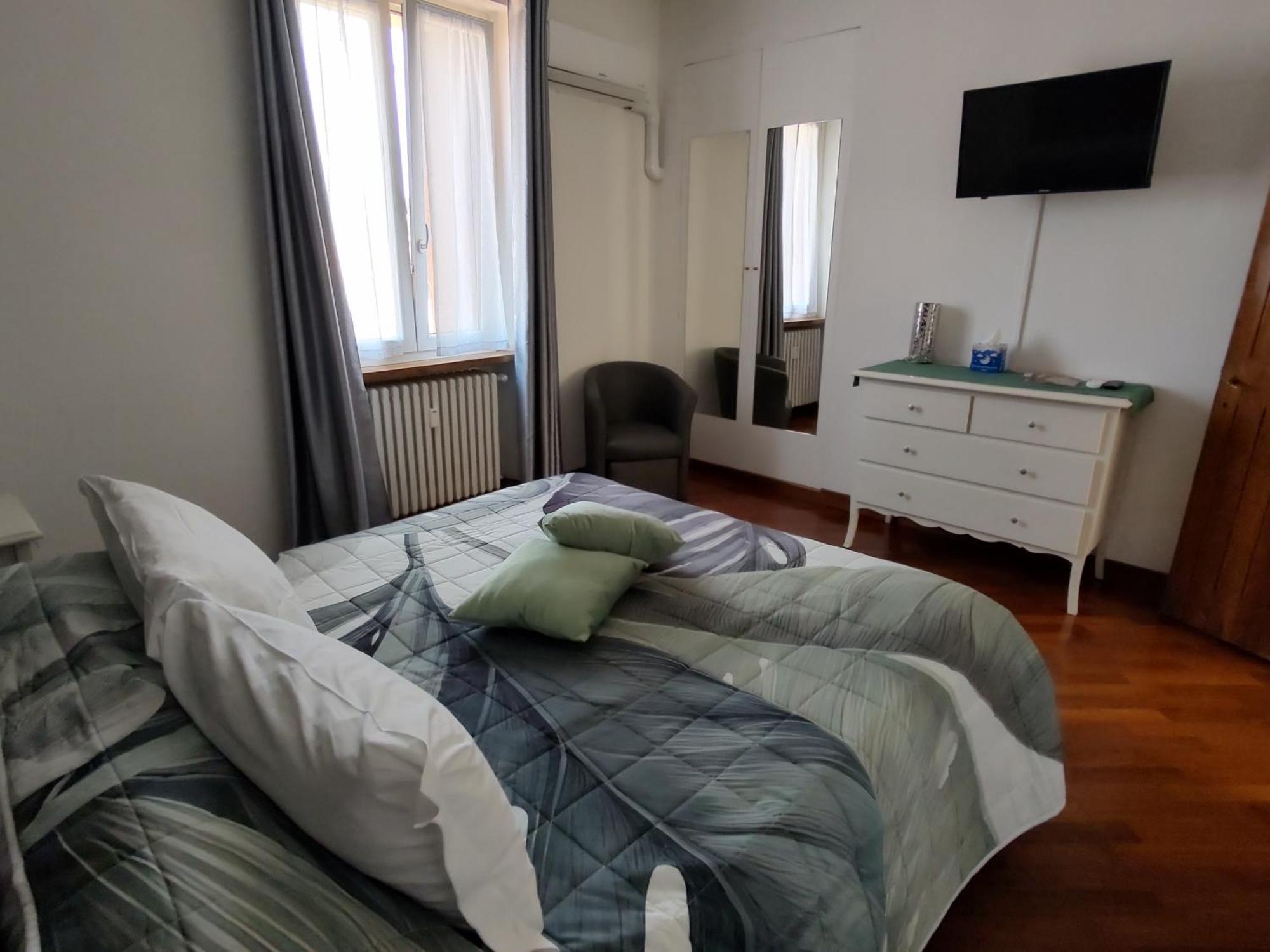 Verona Relax & Stay Rooms Экстерьер фото